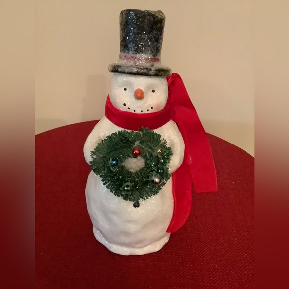 Great collection of Snowmen,3 are resin & the largest is stuffed fluffy fabric - Picture 2 of 5